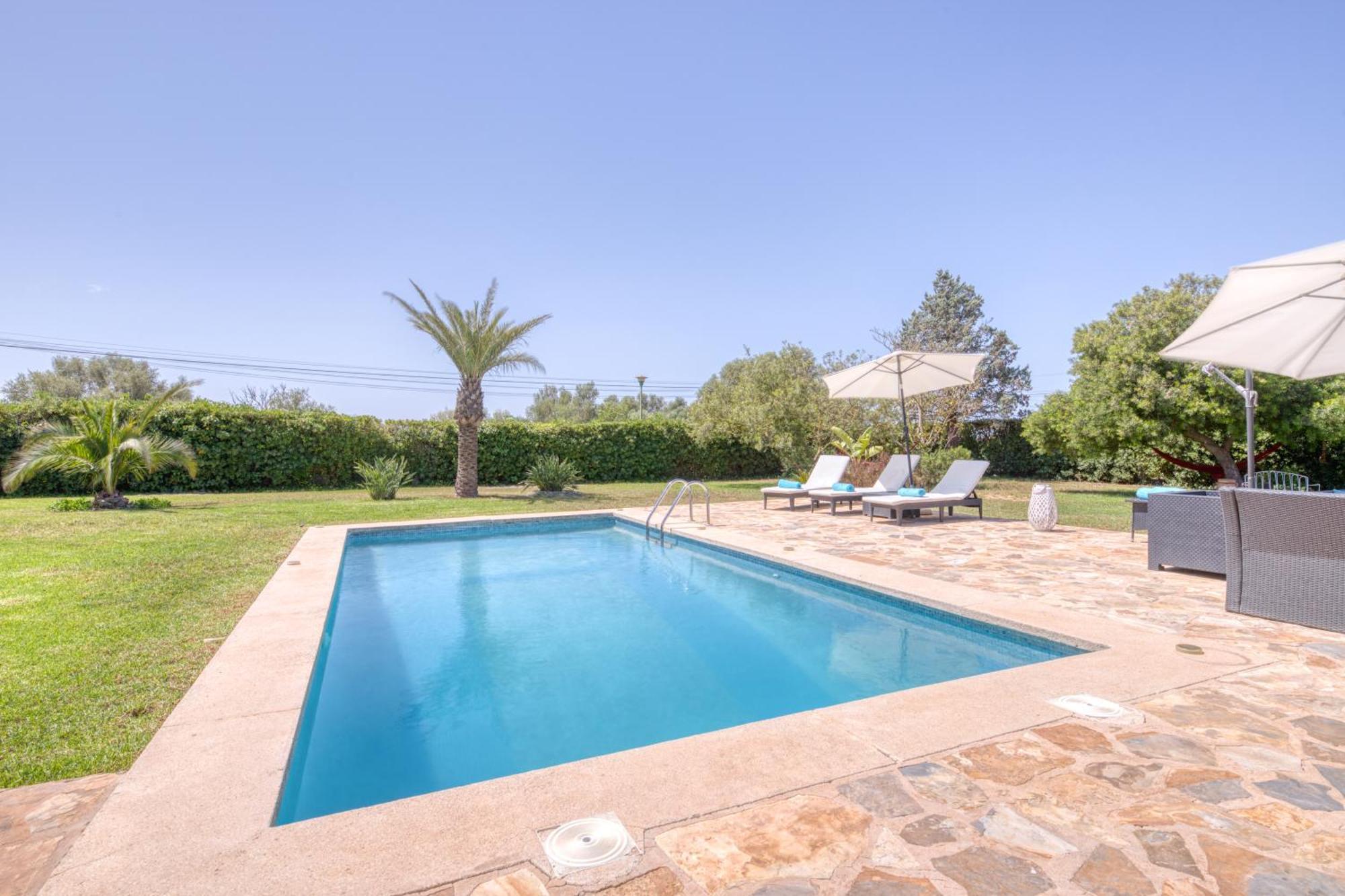 Сasa de vacaciones Kentia Mallorca, Charming And Stylish Close To